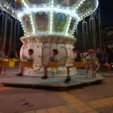 4 Personnes, Marina à *